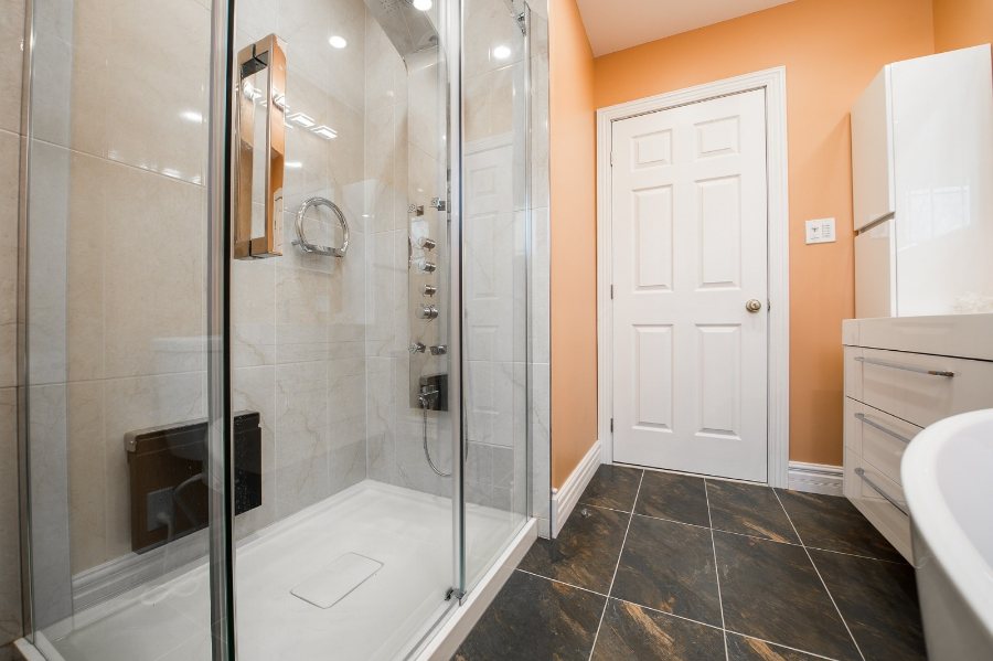 Salle de bain complète